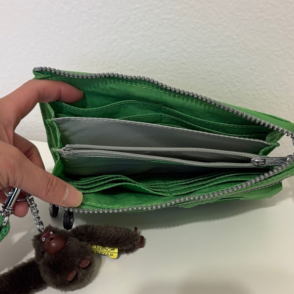 Kipling Green Wristlet with Charm - Picture 4 of 9